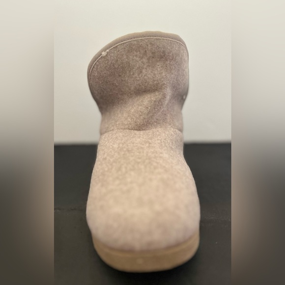 NEW! ROCKPORT Women's truTECH Veda Warm Slipper Boot Bootie, Light Grey 7 M - Picture 6 of 9